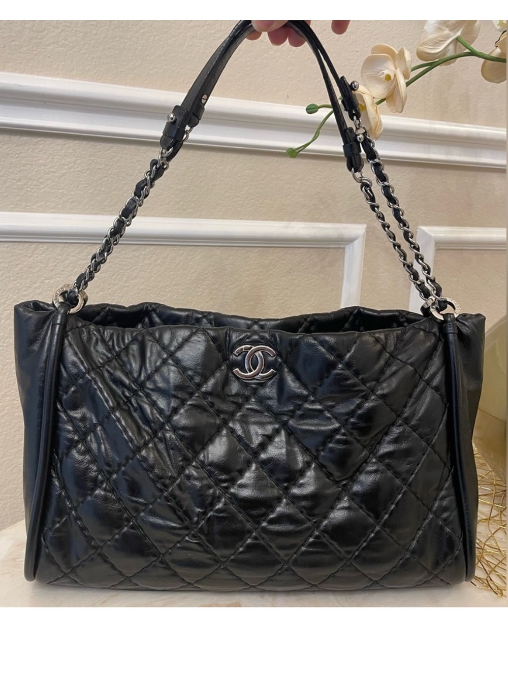 Chanel black relax tote silver shoulder bag in the mix